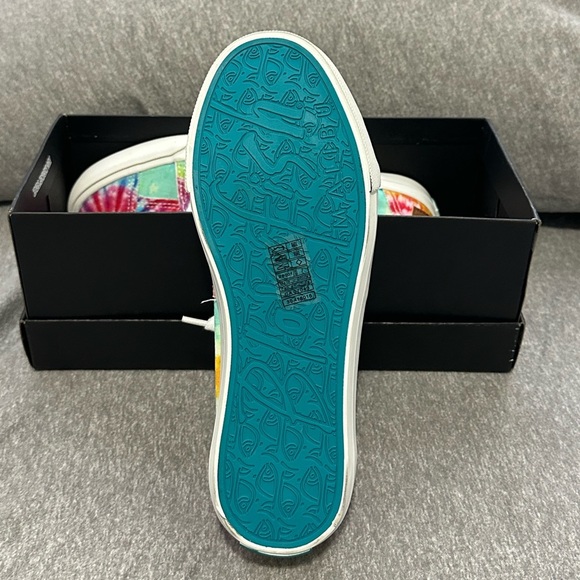 Blowfish Malibu NWT Women’s Tie Dye Sneakers Size 7 - Picture 4 of 4